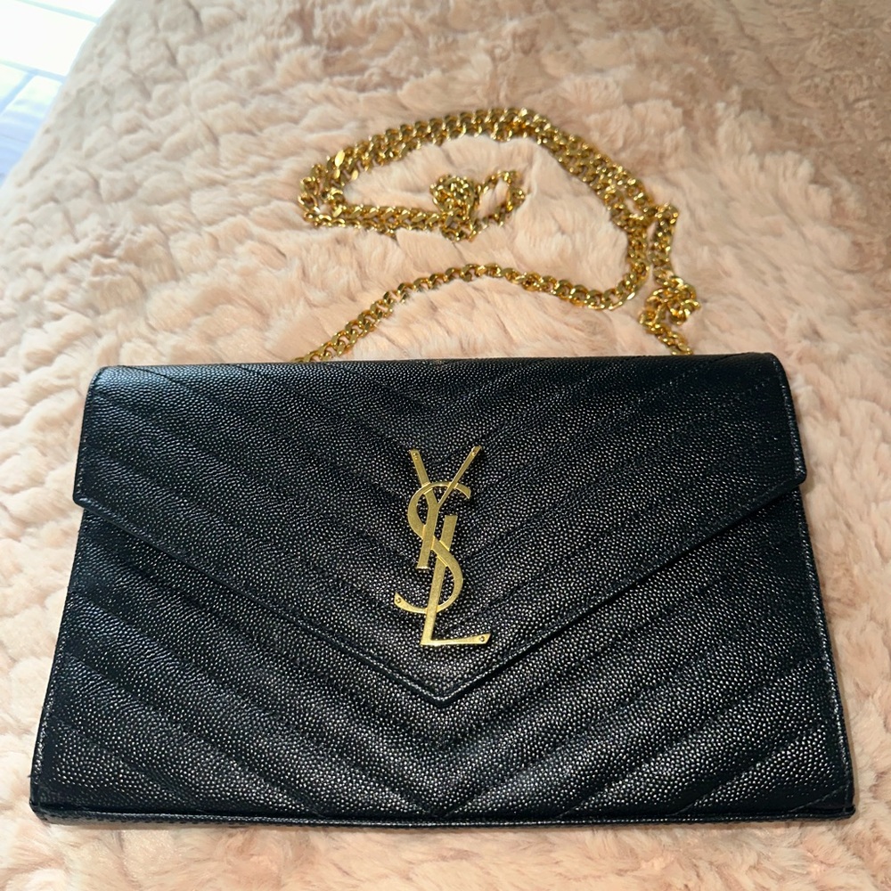 YSL classic black purse 100% AUTHENTIC